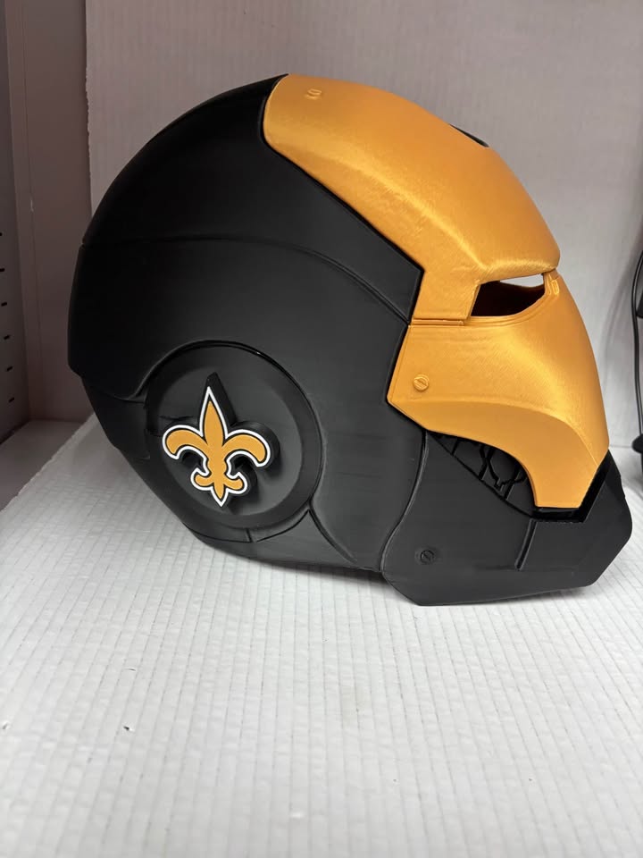 3D PRINTED IRON MAN HELMET (NEW ORLEANS SAINTS) 3D PRINTED IRON MAN HELMET (NEW ORLEANS SAINTS)